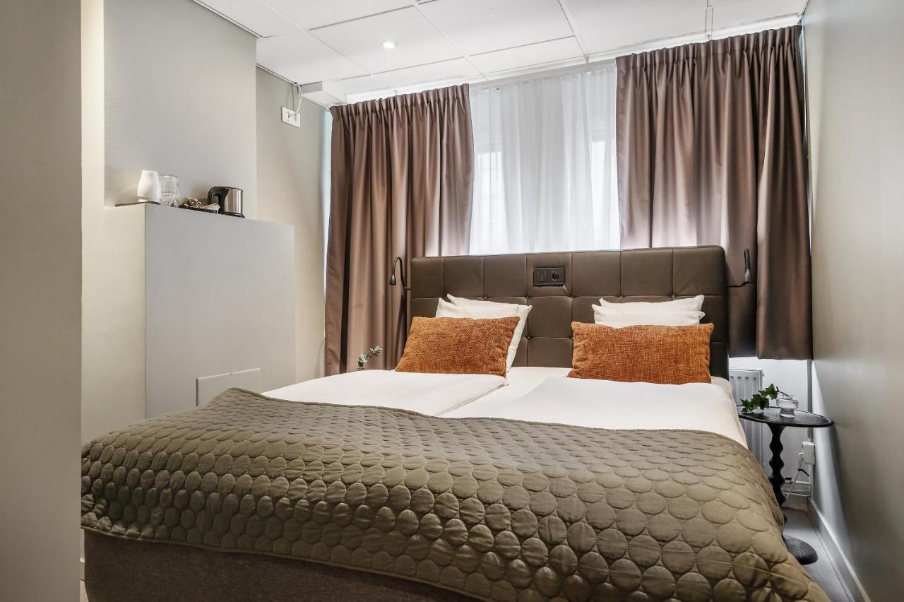Point Hotel